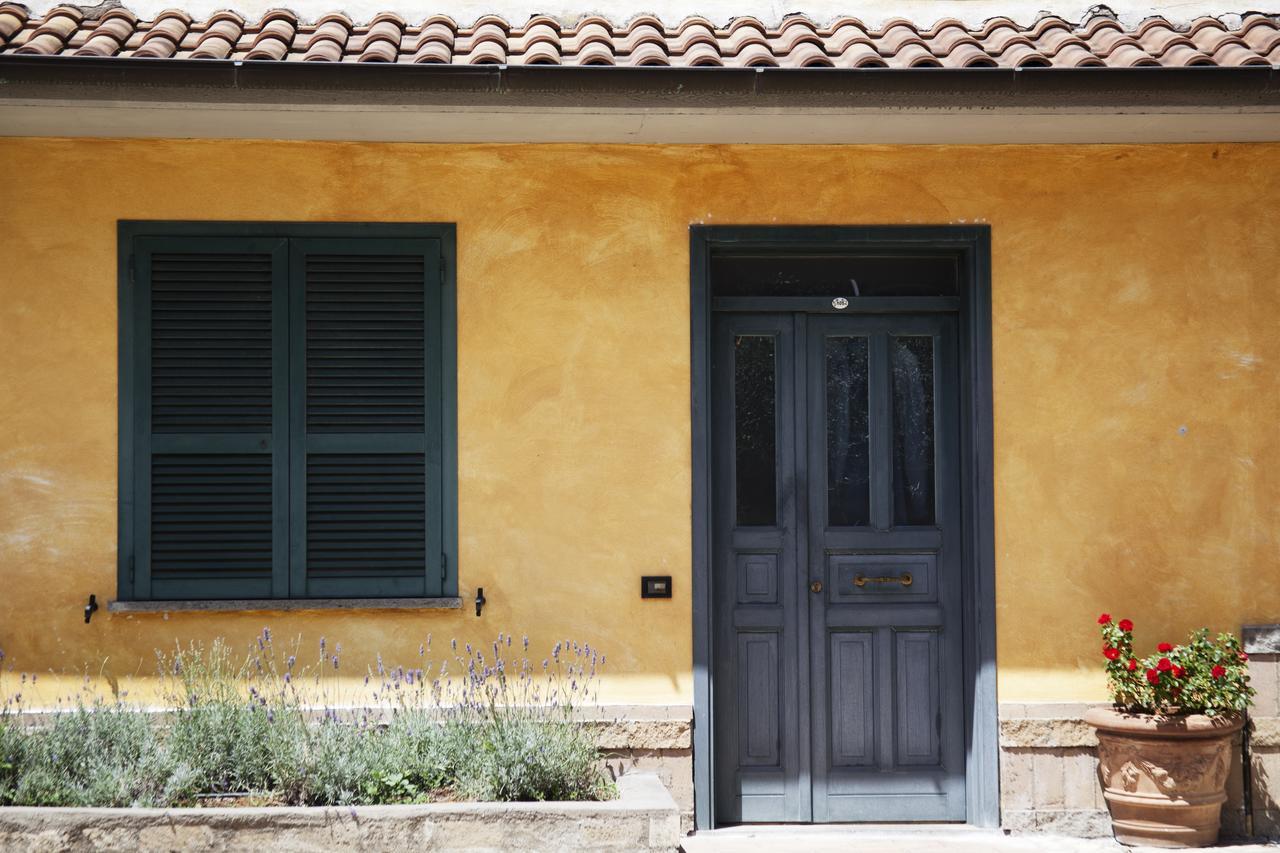 Albergo Da Benedetta เวตรัลลา ภายนอก รูปภาพ